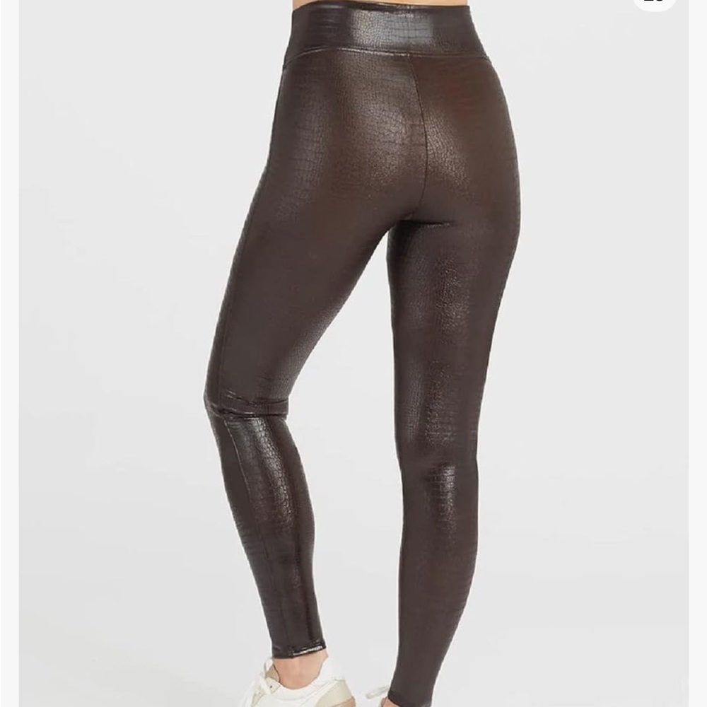Spanx faux leather croc legging size M in Brown NWOT